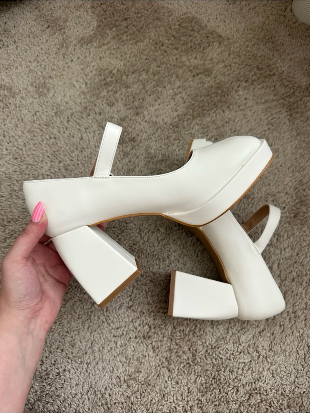 Amoji Mary Jane Platform Heels Size 8